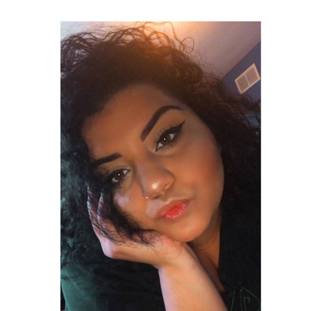 Meet your Posher, Selena